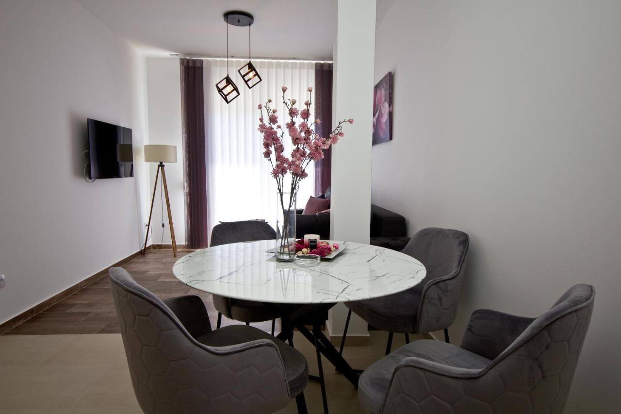 Igman Apartments Tivat Dış mekan fotoğraf