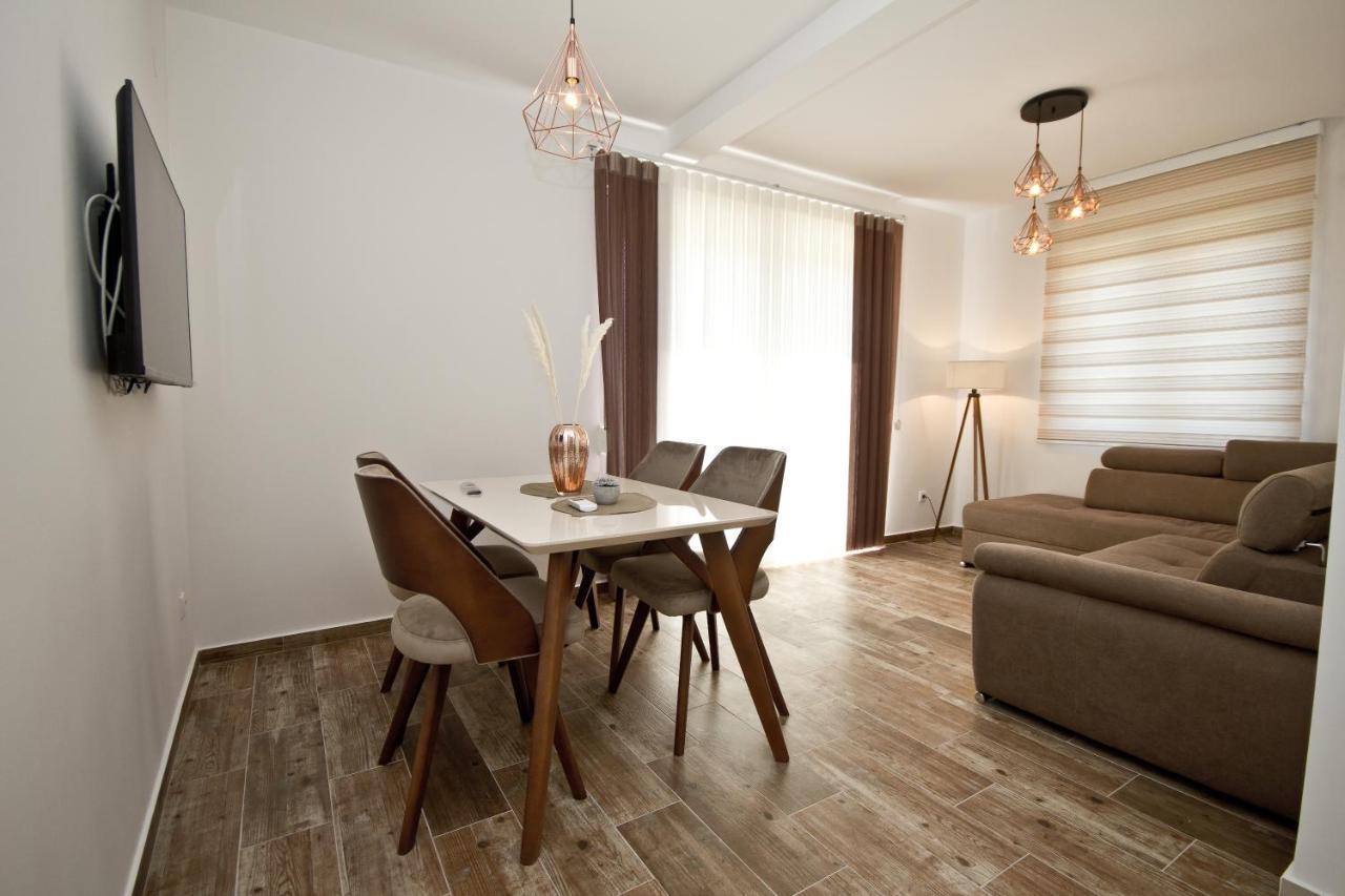 Igman Apartments Tivat Dış mekan fotoğraf