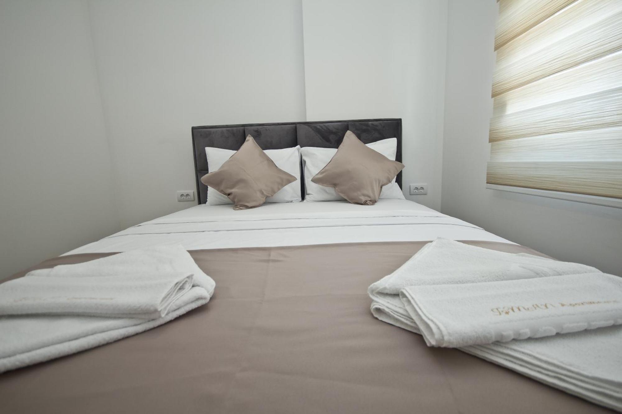 Igman Apartments Tivat Oda fotoğraf
